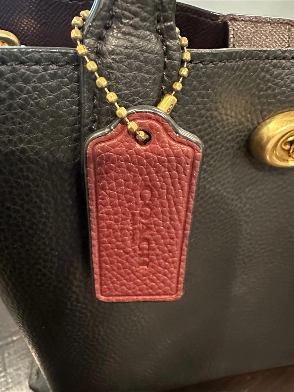 Coach Willow Tote 24 Black with Burgundy Interior/Hangtag